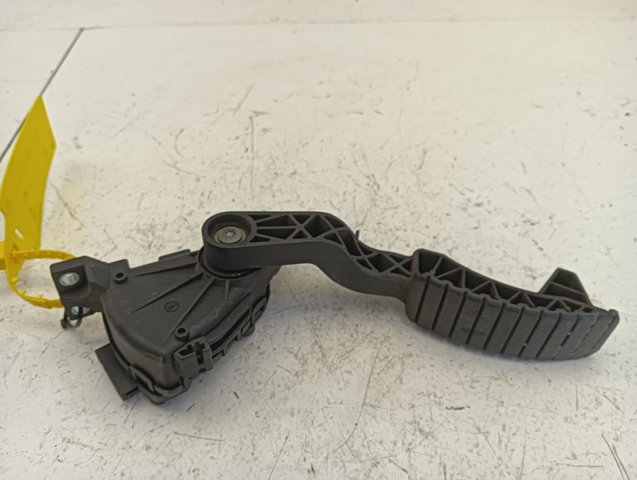 8200002904 RENAULT Pedal del acelerador  comprar en Oviedo