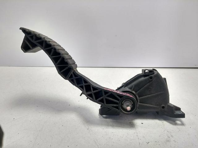 8200002904 RENAULT Pedal del acelerador  comprar en Lleida