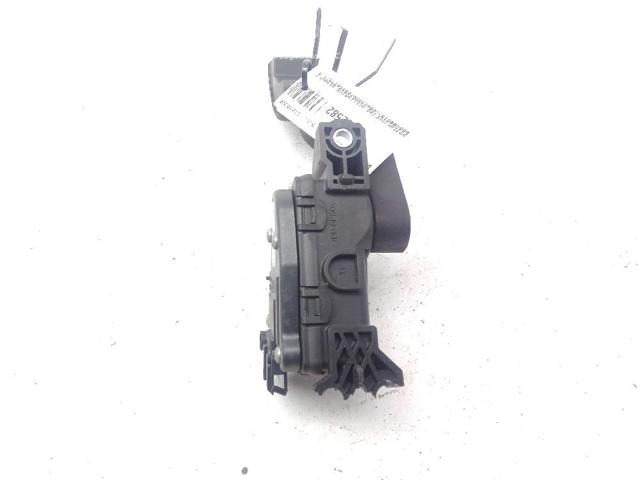 RENAULT 8200003392 Pedal del acelerador comprar Tarragona