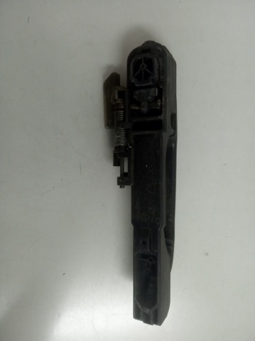 8200004747 RENAULT Soporte de manija exterior de puerta delantera derecha comprar Alcalá