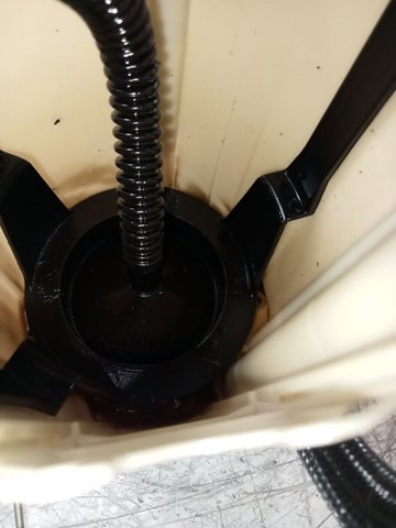 8200004958 RENAULT Bomba de gasolina  en stock Gandía
