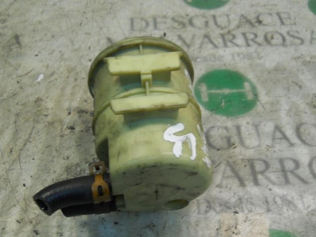 8200005185 Depósito de la bomba de dirección asistida  disponible Málaga