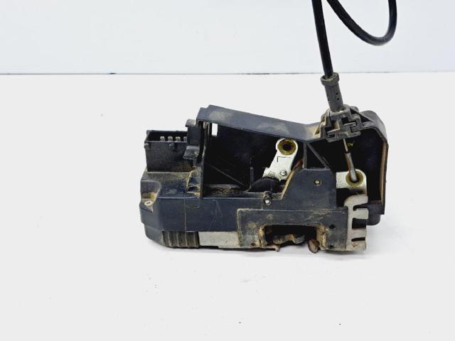 8200008246 RENAULT Cerradura comprar Bilbao