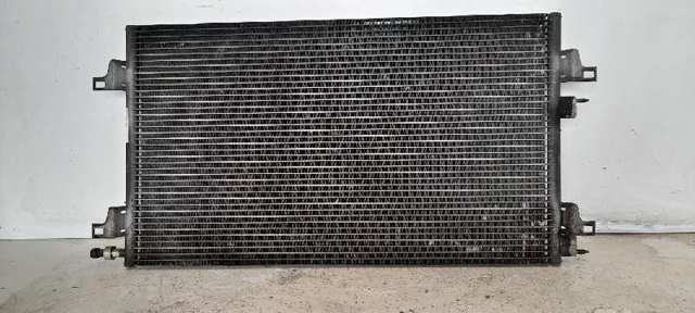 RENAULT 8200008763 Condensador aire acondicionado  en stock Salamanca