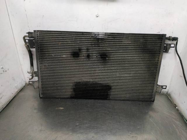 RENAULT 8200008763 Condensador aire acondicionado comprar Pamplona