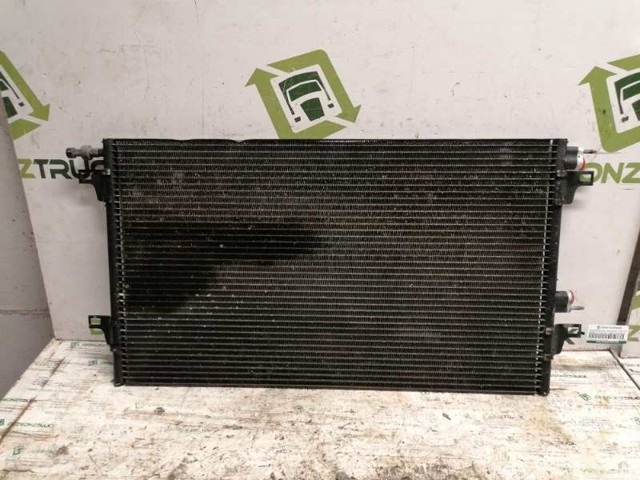 8200008763C RENAULT Condensador aire acondicionado  en stock Córdoba