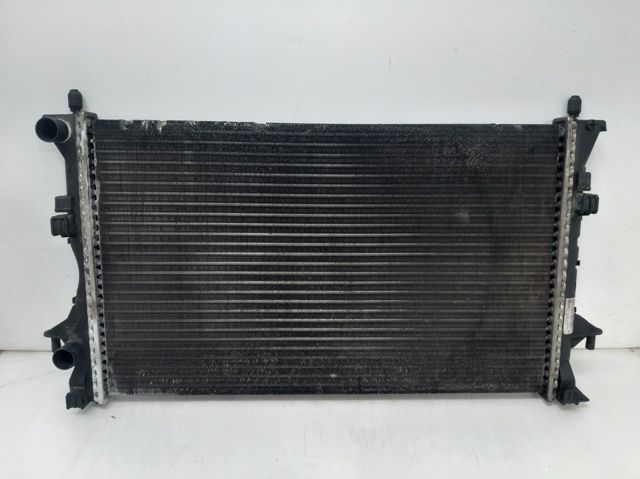 8200008764B Radiador de refrigeración del motor  comprar en Pontevedra