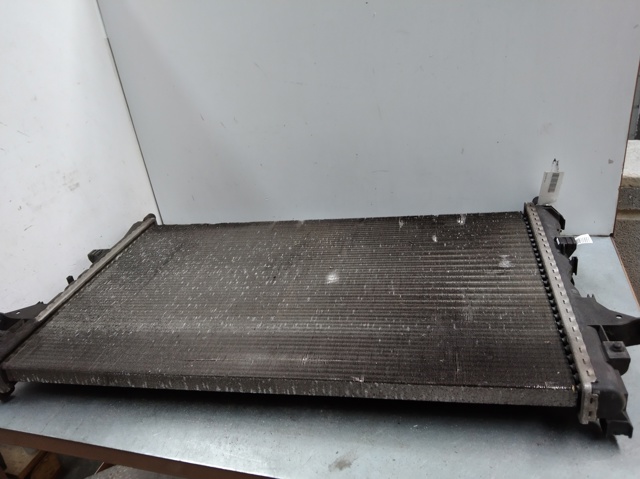 RENAULT 8200008764B Radiador de refrigeración del motor  comprar en Murcia