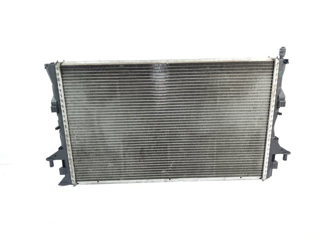 RENAULT 8200008765 Radiador comprar Tarragona