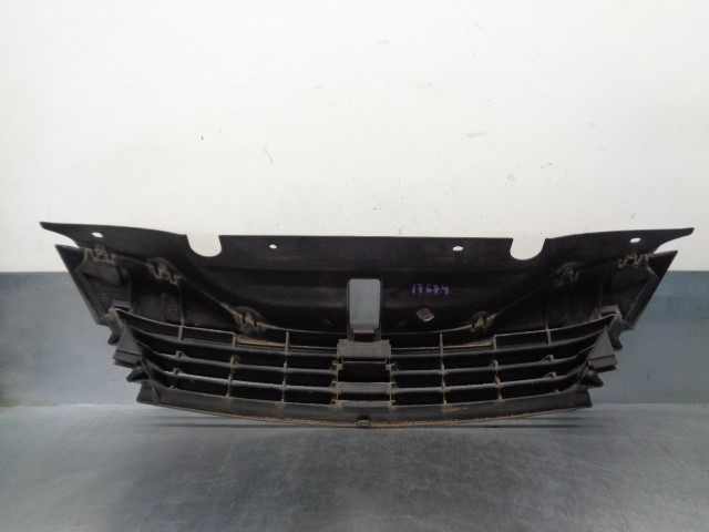 8200012581 RENAULT Parrilla del radiador  comprar en Oviedo