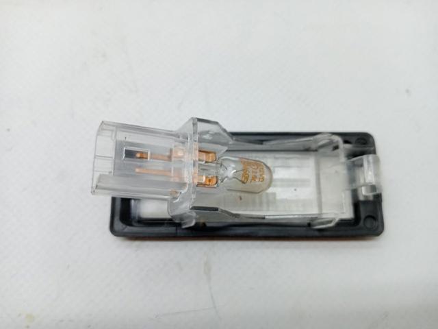 RENAULT 8200013577 Luz de matrícula trasera  disponible Lugo
