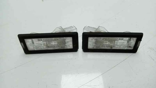 8200013577 RENAULT Luz matricula comprar Madrid