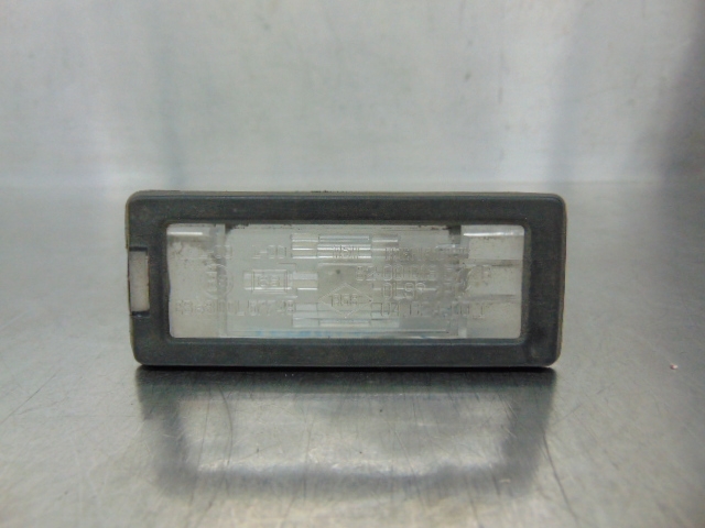 8200013577 Luz matricula comprar Girona
