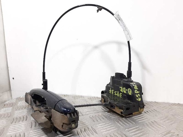 RENAULT 8200017973 Cerradura de puerta delantera derecha  en stock Terrassa
