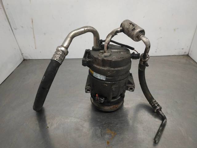 RENAULT 8200021822 Compresor de aire acondicionado comprar Barcelona