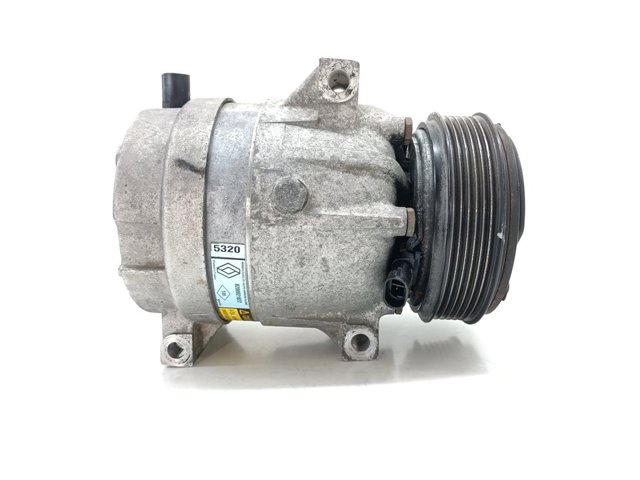 RENAULT 8200021822 Compresor de aire acondicionado  en stock Terrassa
