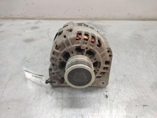 RENAULT 8200022774 Alternador  comprar en Murcia