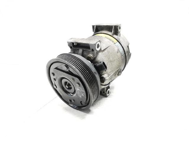RENAULT 8200024397 Compresor de aire acondicionado  comprar en Ponferrada