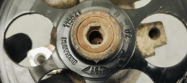 RENAULT 8200024738 Bomba de dirección asistida  comprar en Murcia