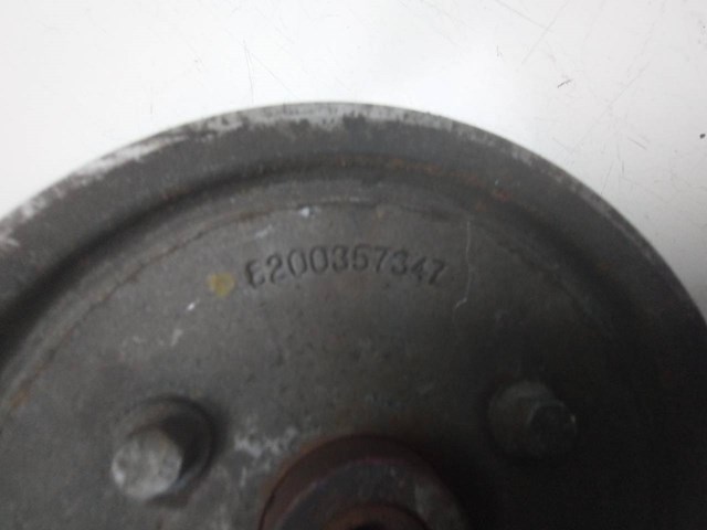 RENAULT 8200024738 Bomba de dirección asistida  disponible Valladolid