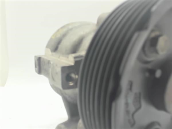 8200024738 RENAULT Bomba de dirección asistida  disponible Ourense
