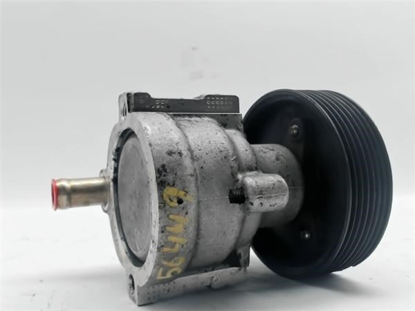 RENAULT 8200024738 Bomba de dirección asistida  disponible Valladolid