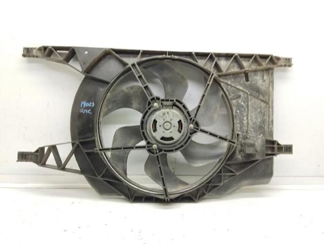 8200025635 RENAULT Bastidor radiador comprar Bilbao