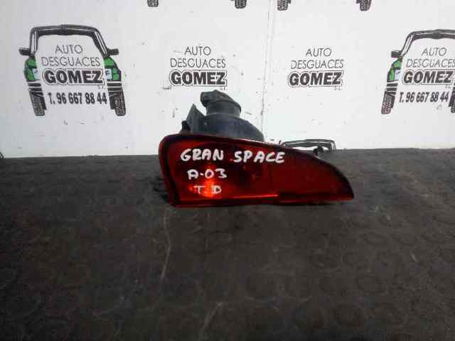 8200027154 RENAULT Luz trasera de parachoques derecha  disponible Ourense