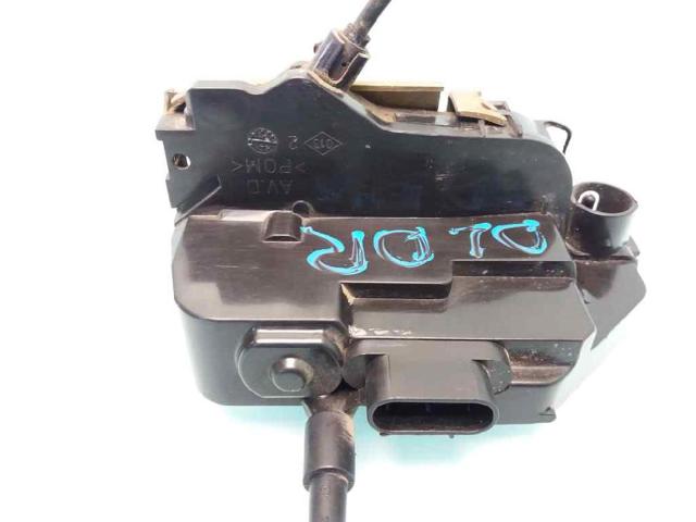 8200027779 RENAULT Cerradura de puerta delantera derecha  en stock Córdoba