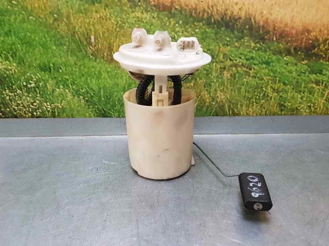 Módulo de alimentación de combustible 8200027963 RENAULT