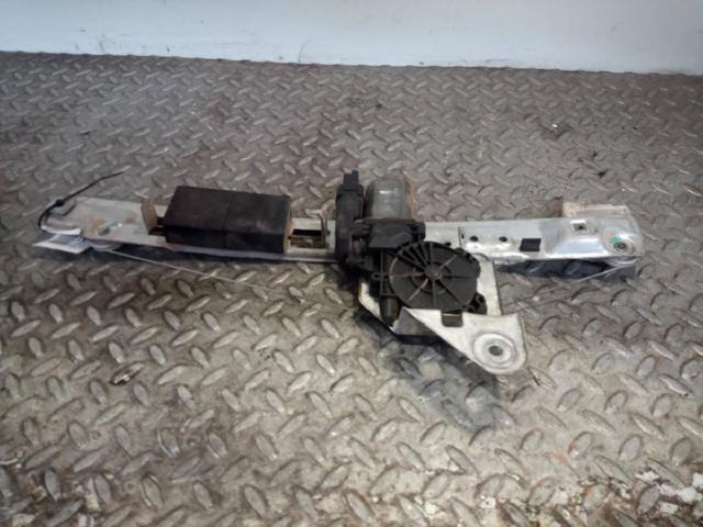 8200028070 Mecanismo de elevalunas de la puerta trasera izquierda  en stock Granada