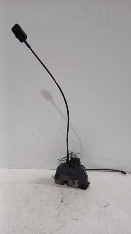 RENAULT 8200028429 Cerradura de la puerta trasera derecha  en stock Valencia