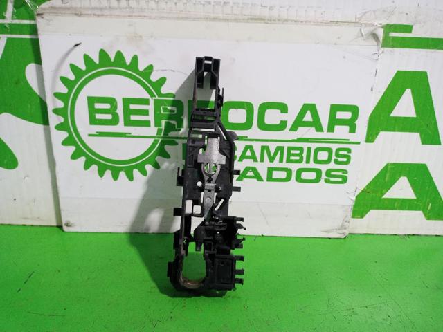 8200028463 RENAULT Soporte de manija exterior de puerta delantera izquierda  comprar en Oviedo