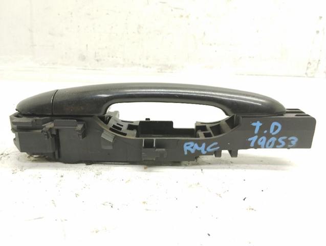 RENAULT 8200028463 Soporte de manija exterior de puerta delantera izquierda  en stock Terrassa
