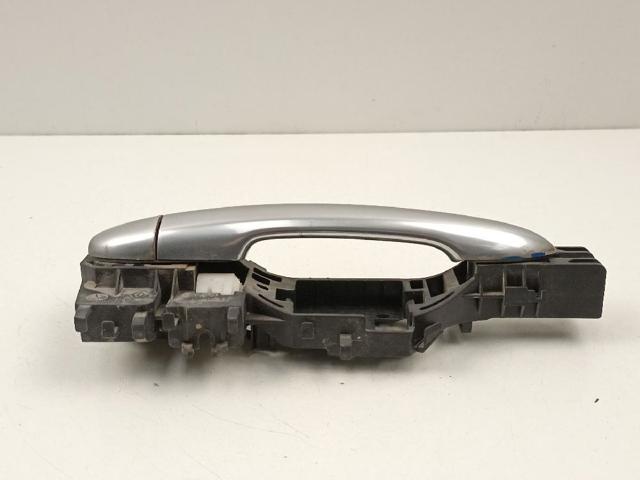 8200028464 RENAULT Soporte de manija exterior de puerta delantera derecha  en stock Córdoba