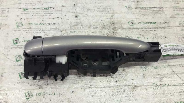 8200028464 RENAULT Soporte de manija exterior de puerta delantera derecha comprar Alcalá