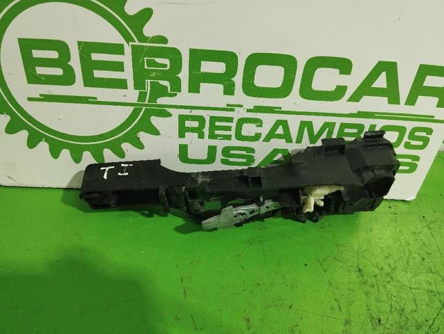 RENAULT 8200028464 Soporte de manija exterior de puerta delantera derecha comprar Pamplona