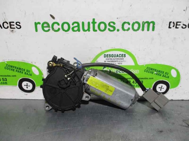 Motor limpiaparabrisas luna trasera 8200028554 Renault (RVI)