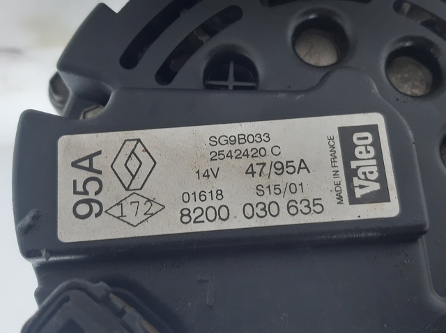 RENAULT 8200030635 Alternador  disponible Valladolid
