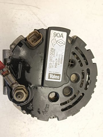 RENAULT 8200030635 Alternador  en stock Salamanca