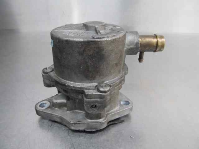 8200031420 RENAULT Bomba de vacío comprar Madrid