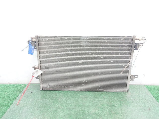 8200033733 Condensador de aire acondicionado  comprar en Zaragoza
