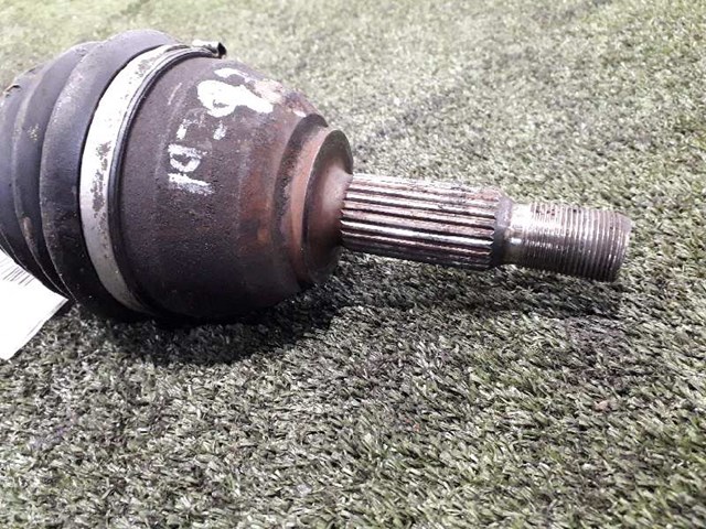 8200035673 RENAULT Semieje delantero derecho  comprar en Lleida