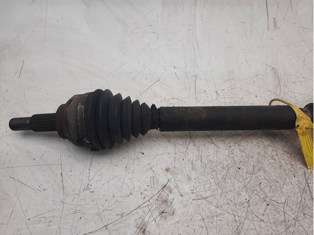 8200035673 Semieje delantero derecho  disponible Burgos