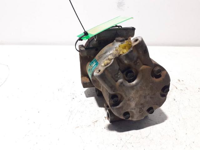 RENAULT 8200037058 Compresor de aire acondicionado  en stock Salamanca