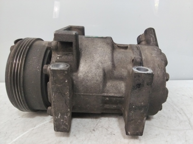 RENAULT 8200037058 Compresor de aire acondicionado comprar Tarragona