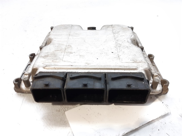8200039569 Unidad de control del motor (ECU)  disponible Málaga