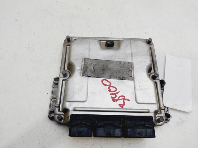 RENAULT 8200039569 ECU  en stock Terrassa