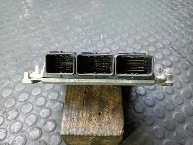 8200039569 Unidad de control del motor (ECU)  disponible Utrera