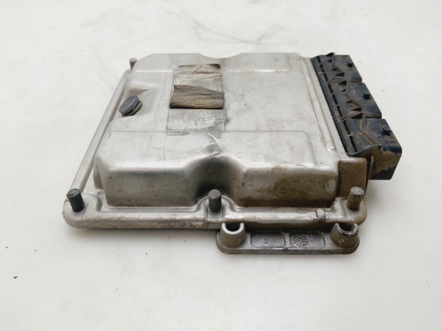 8200039569 ECU  en stock Sabadell